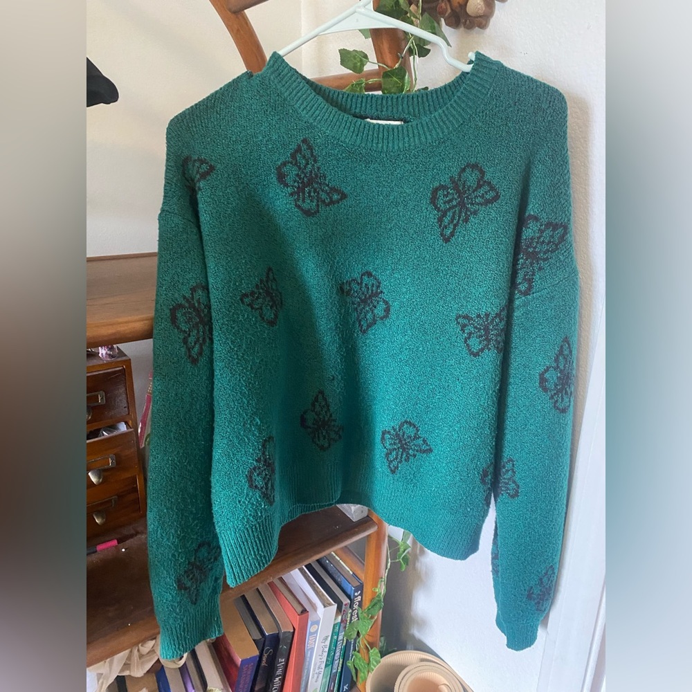 Green butterfly sweater